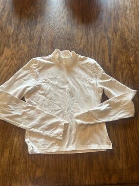 The North Face White Long Sleeve Mock Neck Top